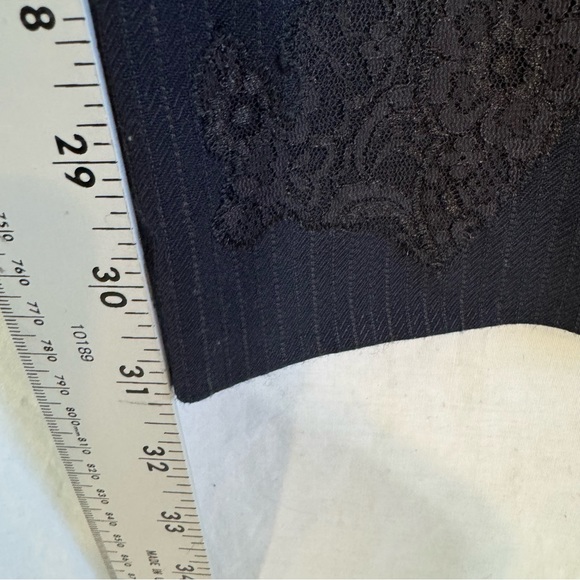 Express Navy Blue Lace Pinstripe Wool Blend Stretch Dress Trousers Pants Sz 1/2. - Picture 6 of 7